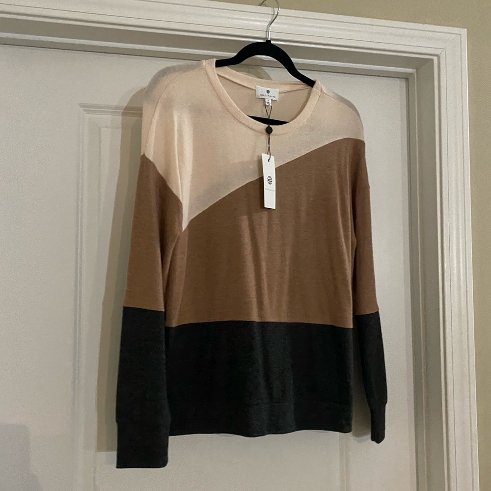 Socialite brand sweater
